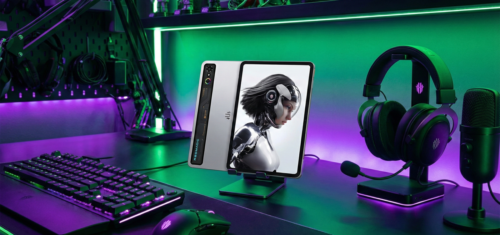 "Vista frontal y trasera de la REDMAGIC Gaming Tablet de 9.06 pulgadas en color Plata, mostrando el logo de Snapdragon 8 Elite y su pantalla OLED."